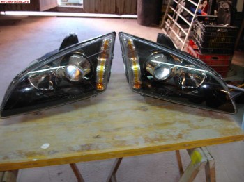  faros xenon con centralita ( nuevos)  ford focus
