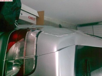 Vendo bmw 318 tds compac con golpe se puede reparar document