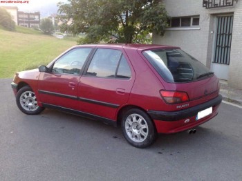Peugeot 306 1.6 gasolina