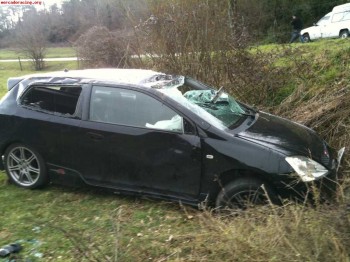 Siniestro!!civic type r 200cv  año02