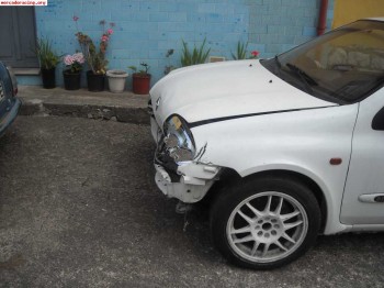 Se vende clio sport fase uno con golpe