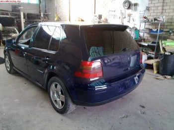 Se vende golf iv tdi 110 para reparar