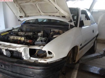 Vendo carroceria astra 1.6 i