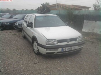 Golf 3 gti  300 €