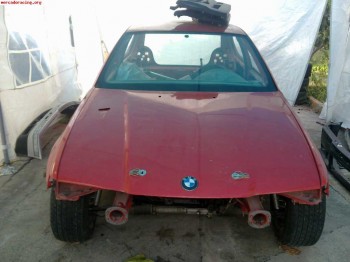 Vendo carroceria completa  documentada de  compact e36 sin a