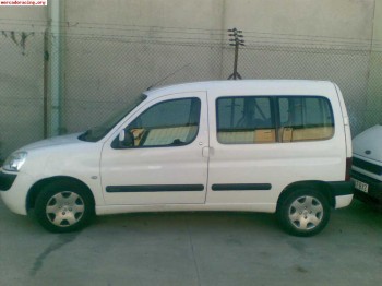Vendo citroen berlingo 2005 cajade cambios rota 