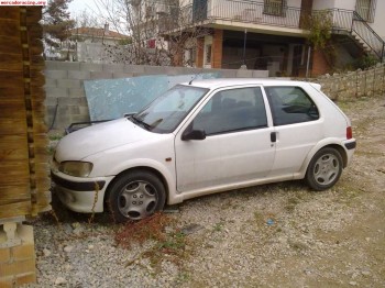 Se vende 106 sport sin documentacion