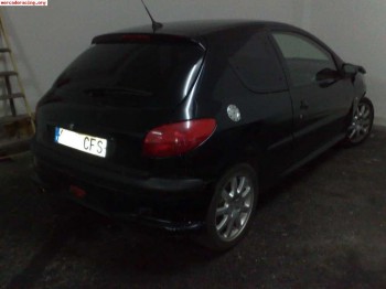 206 gti con golpe 1200 euros