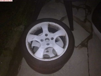 Se buscan coches con averia o golpe pequeño