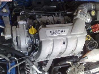 Renault clio sport 200cv r27 (accidentado)