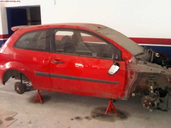 Siniestro de ford fiesta tdci sport 90 cv