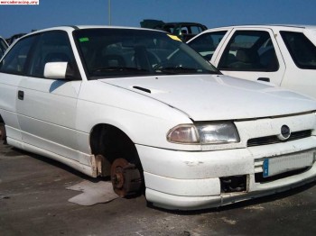 Compro parachoques astra gsi