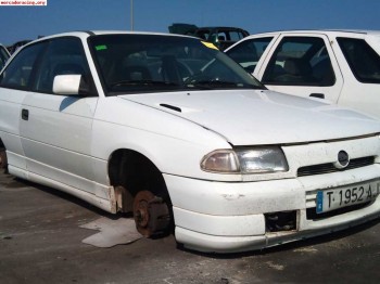 Astra gsi 16v blanco.....depiece completo