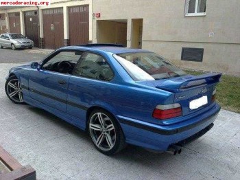Se vende m3 e36 321 entero o por piezas.