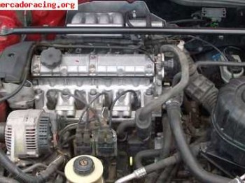 Se vende motor entero  de megane coupe 1.6 8v