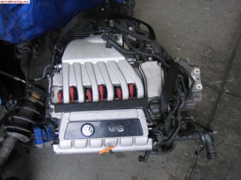 Se vende despiece de vw golf v r32