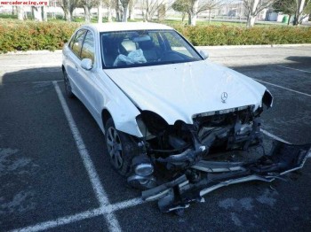 Venta siniestro mercedes clase e 2006 220cdi