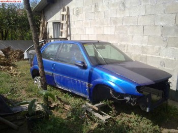 Vendo o cambio carroceria documentada saxo