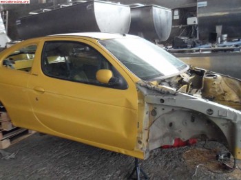 Vendo o cambio carroceria documentada de renault megane coup