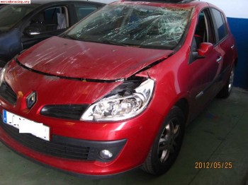 Renault clio rip curl 1.5 dci 