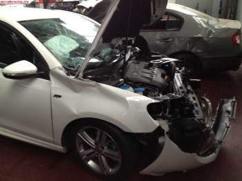 Se vende siniestro de golf 6 sport 2.0 tdi cr 140cv r line
