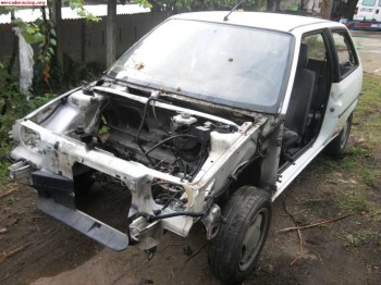 Carrocería ax 200€ (sin documentación)