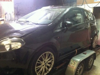 Siniestro de fiat grande punto t-jet sport 1.4 turbo