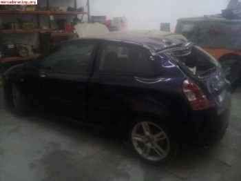 Se vende siniestro documentado de fiat stilo2.4abart
