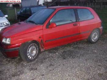 Despiece de renault clio 1.8 16v