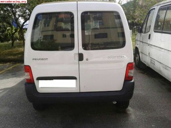 Se vende para despiece. partner 1.6 hdi (sin documentacion)