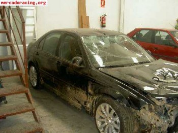 Mg zs coche accidentado