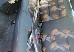 Busco asientos peugeot 306