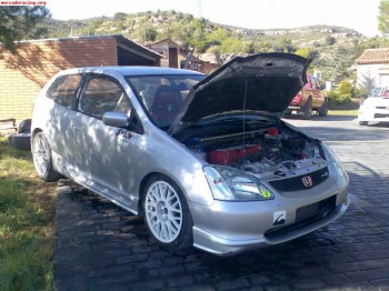 Vendo civic type r por 13000.