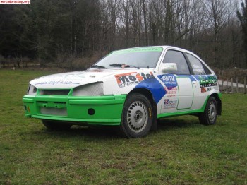 Se vende opel kaddet 2.0 16v de tierra