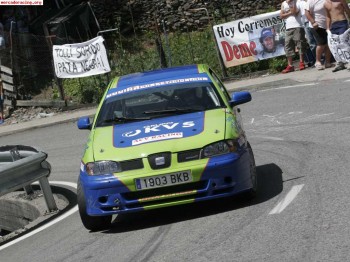 Vendo seat ibiza 1.8 t gr. n copa de asfalto por cambio de e