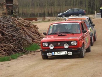 Vendo fiat 127 sport (documentación seat 127 1.010cc) 
