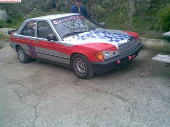 Vendo mercedes 190  2000cc