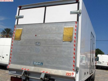 se vende lt 46 camion cerrado con plataforma ideal asistenc