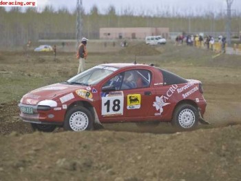 Opel tigra 2.0 16v documentado para autocross