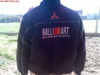 Cazadora ralliart 