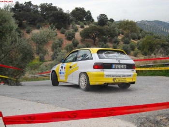 Vendo opel astra de rallye o cambio por algo interesante