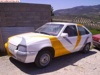 Se vende opel kadett