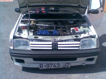 Buscamos coche de competicion