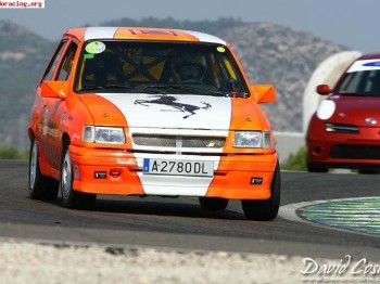 Vendo opel corsa gr.n homologado por 2.500 euros