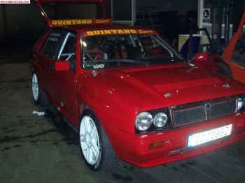 Se vende o se cambia  lancia delta int.16 v g.a