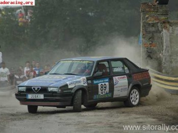 Se vende alfa 75 2000