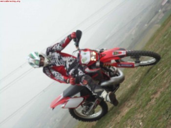 Vendo o cambio  gasgas ec 250 ((((( matriculada)))))