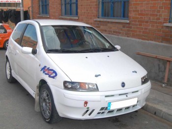 Fiat punto gr.a 9000€  