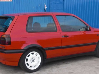 Se vende golf gti iii 8 v