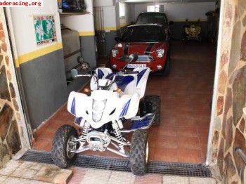 Se vende o cambia ltz 400 por coche de carreras  y podria en